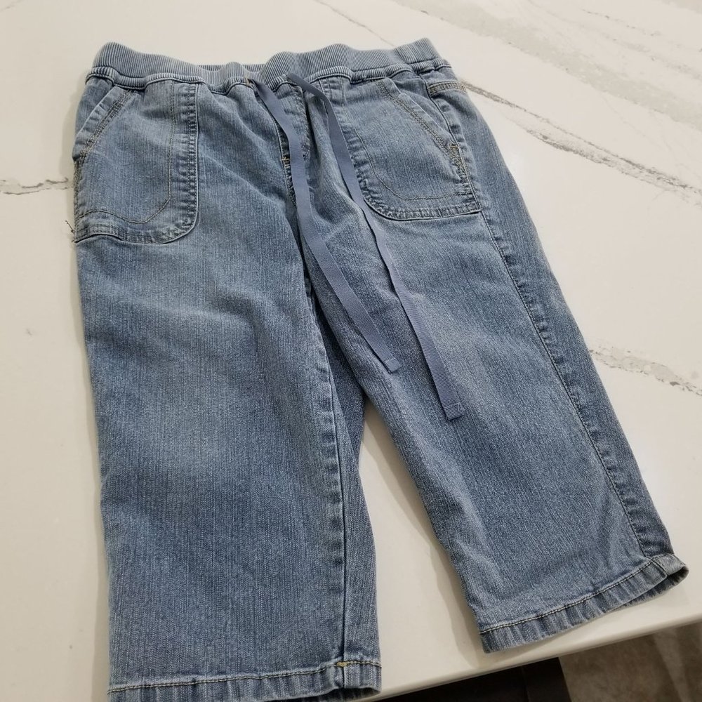 Bandolino Bermuda Shorts